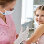 LIVSVIKTIG: Norske og internasjonale helsemyndigheter kommer med sterke oppfordringer om å vaksinere barn mot sykdommer som for eksempel polio. (Illustrasjonsfoto: Colourbox)