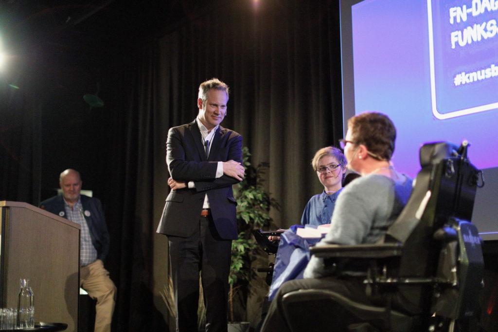 De fire på scenen på Litteraturhuset.