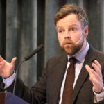 INNBYR TIL TOPPMØTE: Torbjørn Røe Isaksen er regjeringens nye arbeids- og sosialminister. Mandag inviterer han til toppmøte om inkluderingsdugnaden. (Arkivfoto: Ivar Kvistum)
