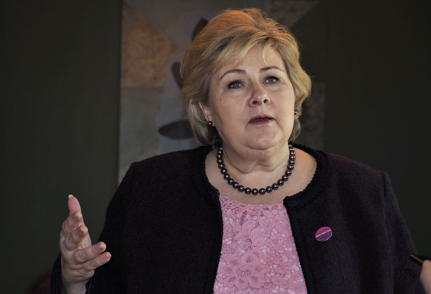 Portrettfoto av Erna Solberg