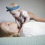 FAMILIENS SOLSTRÅLE: Tiril snudde opp ned på livet for Ida C. Freng og Thomas Aarø. Men først og fremst kom hun med glede.