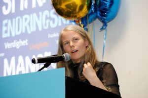 SVs nestleder Kirsti Bergstø på talerstol