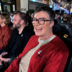 JUBLET OVER RESULTATET: Lilly Ann Elvestad (FFO), Bjarne Kristoffersen (NHF) og Tove Linnea Brandvik (NHF) fulgte TV-aksjonens sending i Oslo sentrum sammen med representanter for TV-aksjonen og de andre organisasjonene i Atlas-alliansen.