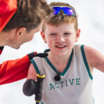 AKTIV SOGNING: Benjamin Midtbø Høydal har lite å  utsette på det stedet han bor, men skulle ønske folk var flinkere til ikke å kommentere funksjonsnedsettelsen hans.

(Foto: NRK/Erlend Lånke Solbu)