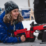 MESTRINGSFØLELSE: Synne Lykkeslet antyder at vi får se henne bli bedre til å gjøre noe, men hun vil ikke røpe hva! Vil du følge henne på Instagram, se etter @therealsynnelykkeslet.

(Foto: NRK/Robert Rønning)