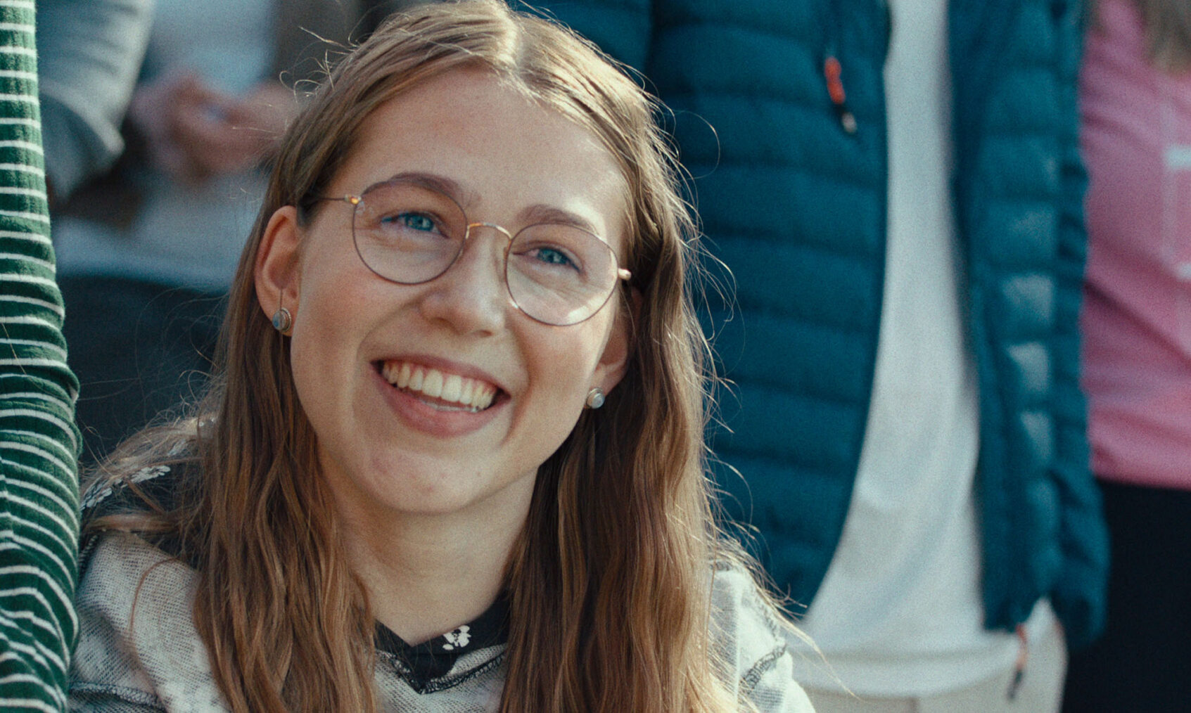 Nærbilde av Ella, spilt av Marie Flaatten, fra filmen Min første kjærlighet